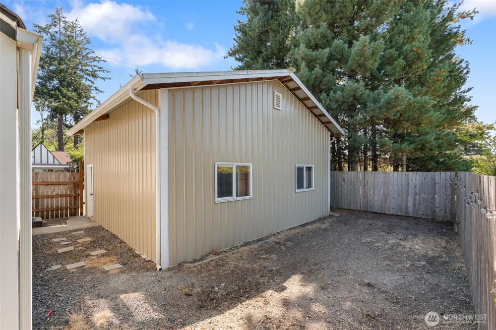 451 4th Street Toledo, WA 98591