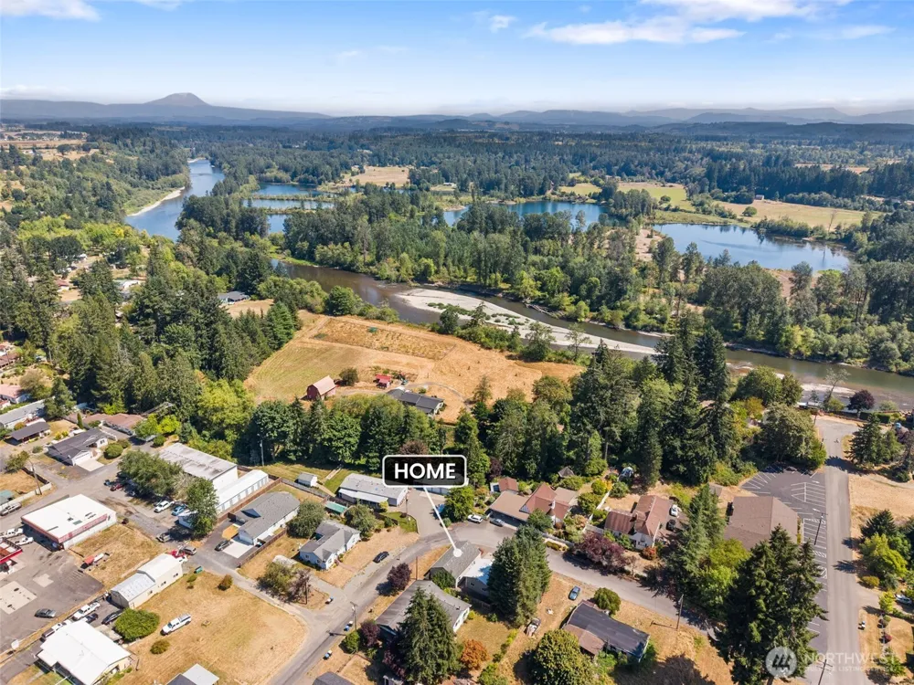 451 4th Street Toledo, WA 98591