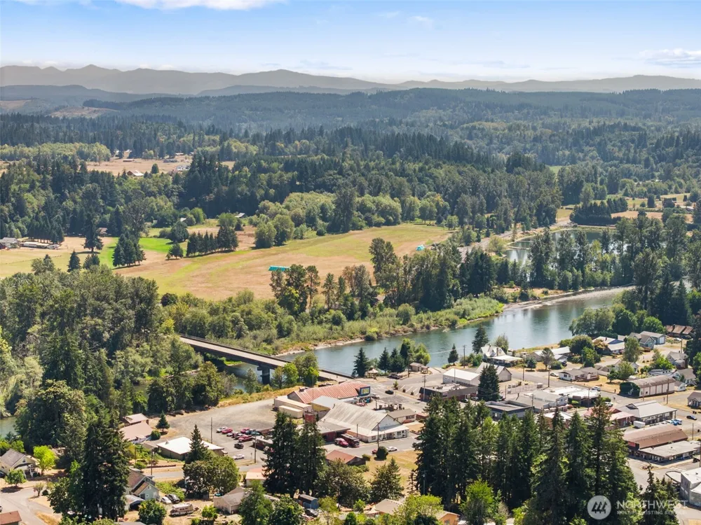 451 4th Street Toledo, WA 98591
