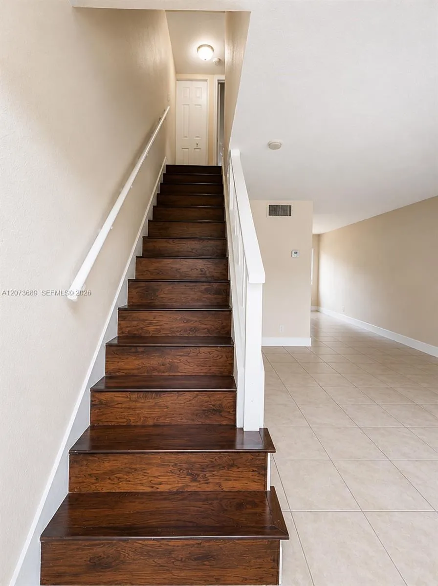 4601 NW 9th Dr #4601 Plantation, FL 33317