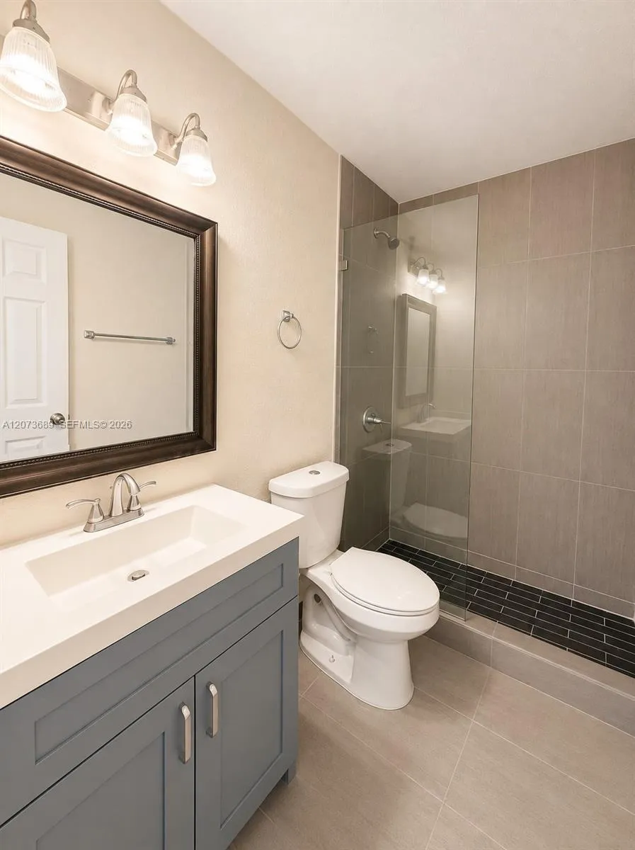 4601 NW 9th Dr #4601 Plantation, FL 33317