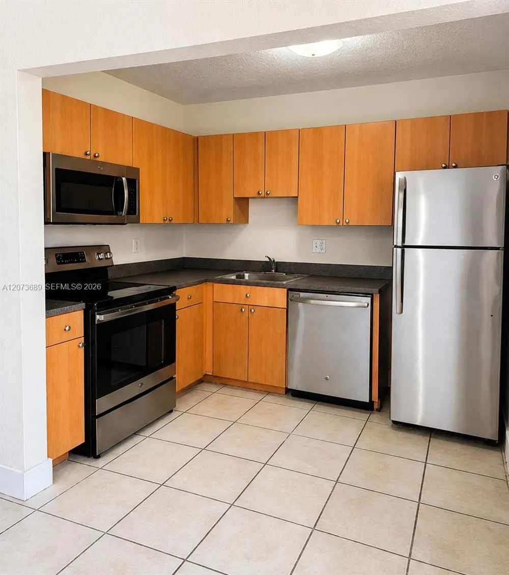 4601 NW 9th Dr #4601 Plantation, FL 33317