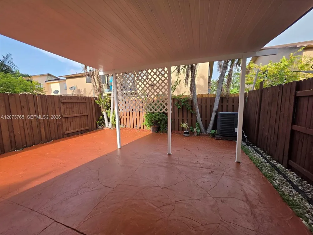 5827 W 26th Ave #5827 Hialeah, FL 33016