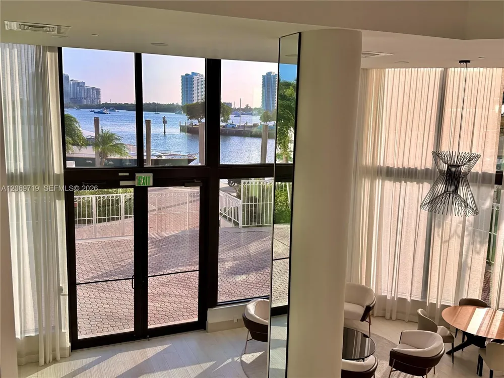 1000 W Island Blvd #1911 Aventura, FL 33160