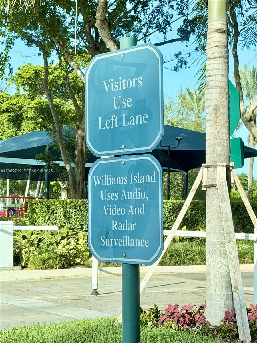 1000 W Island Blvd #1911 Aventura, FL 33160