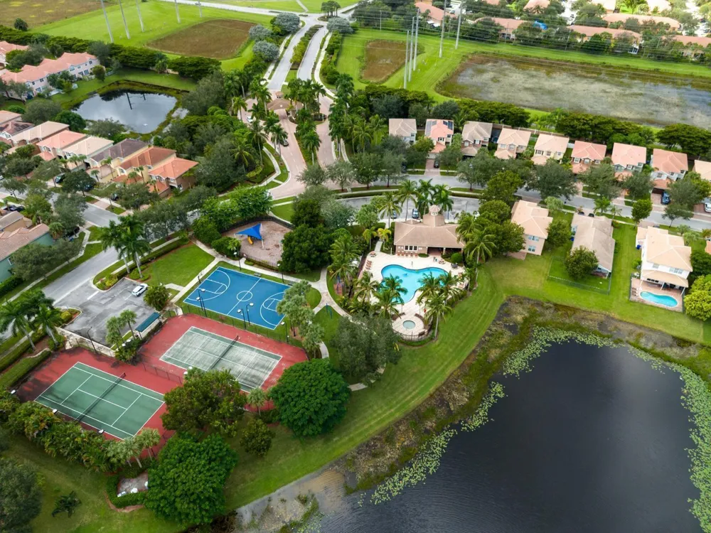 11487 Blue Violet Lane Royal Palm Beach, FL 33411
