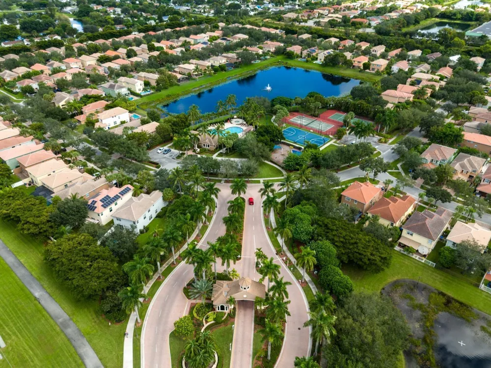 11487 Blue Violet Lane Royal Palm Beach, FL 33411