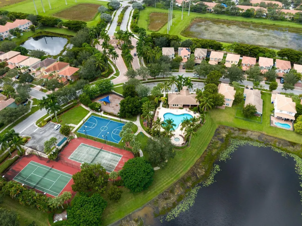 11487 Blue Violet Lane Royal Palm Beach, FL 33411