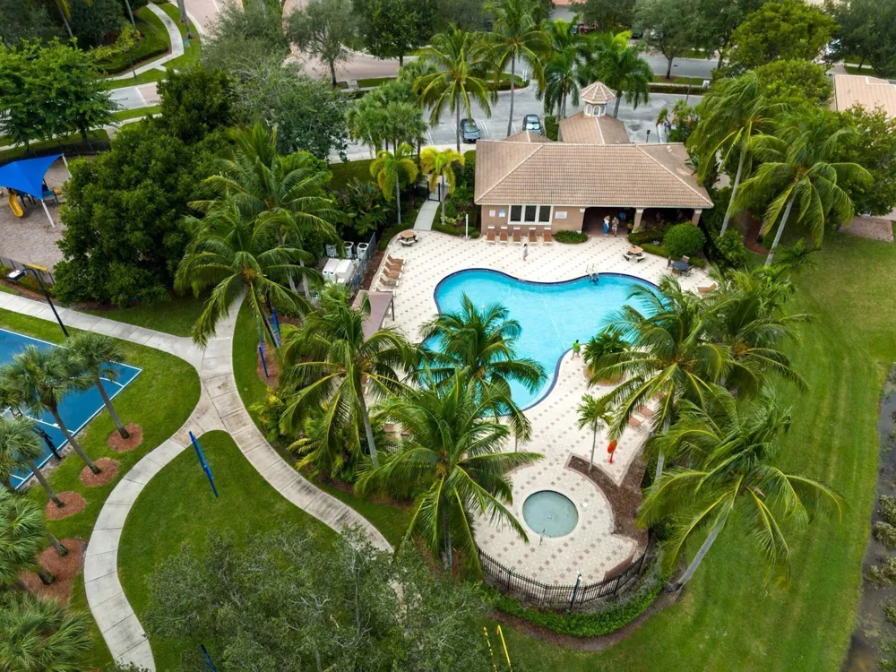 11487 Blue Violet Lane Royal Palm Beach, FL 33411