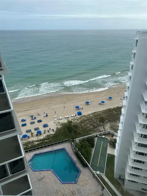 3700 GALT OCEAN DRIVE #1609