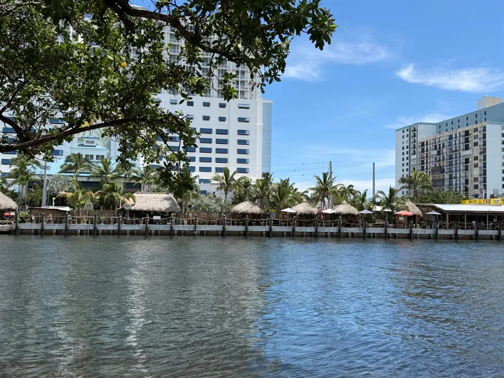 924 Johnson Street Hollywood, FL 33019