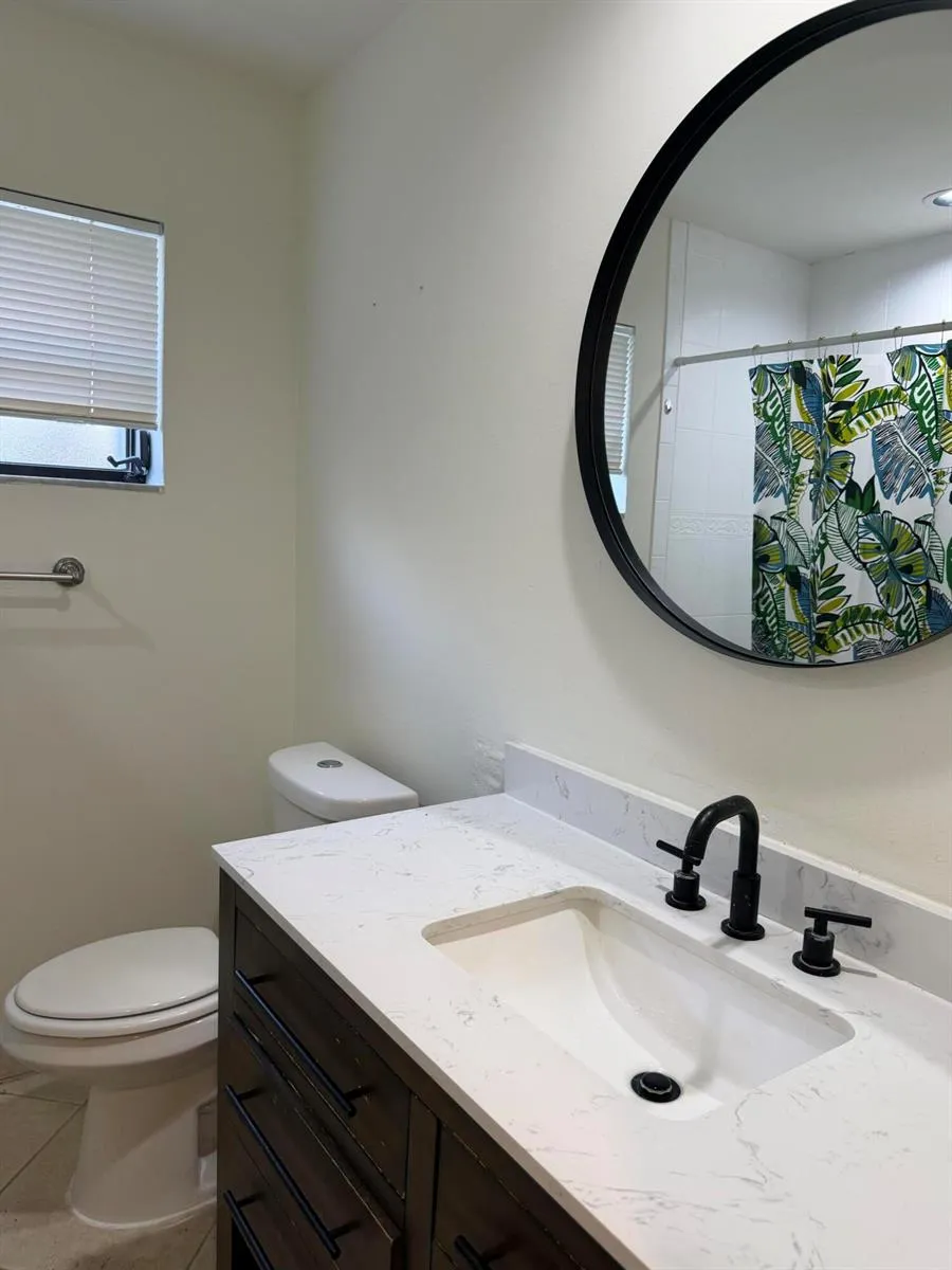 924 Johnson Street Hollywood, FL 33019