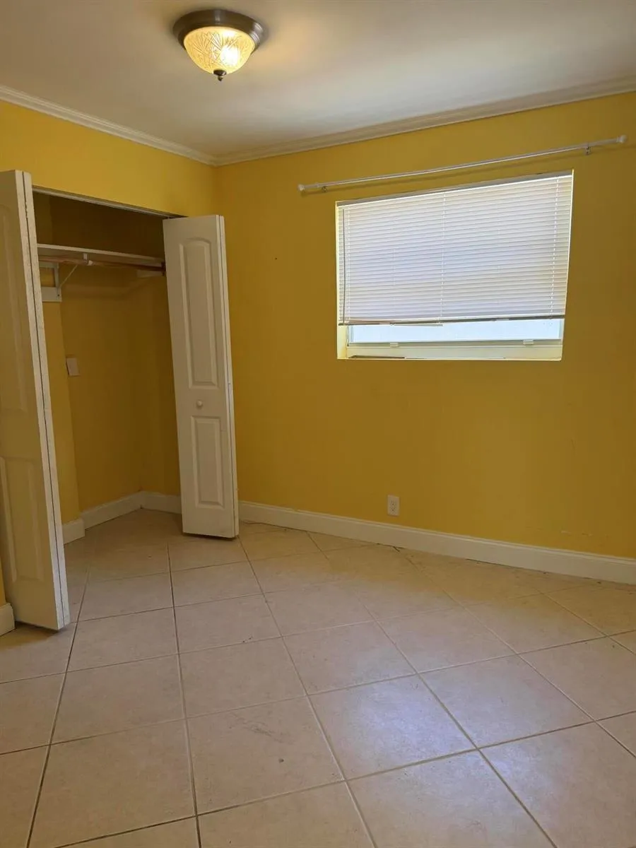 924 Johnson Street Hollywood, FL 33019
