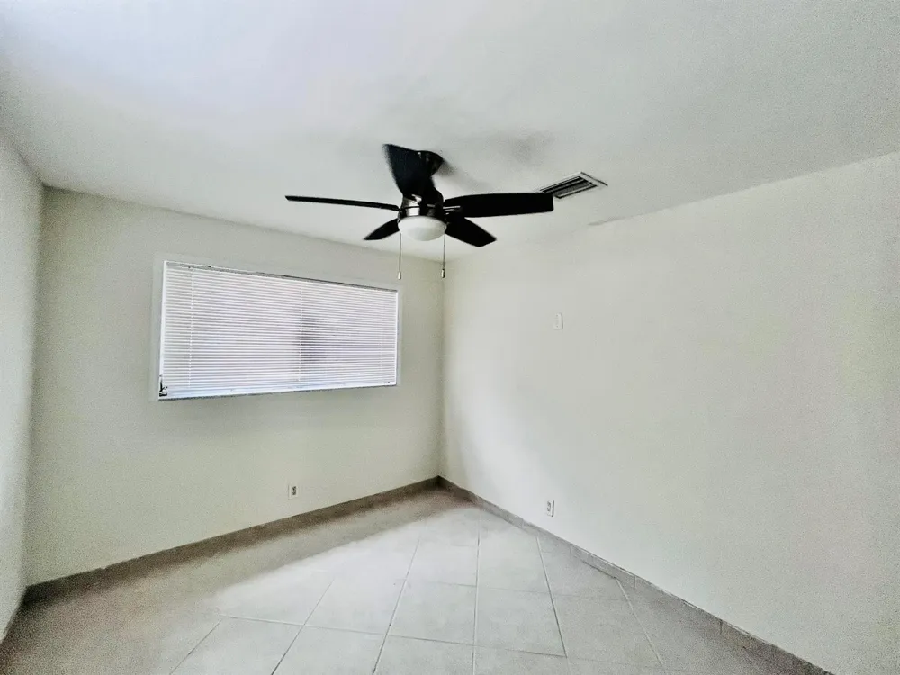 924 Johnson Street Hollywood, FL 33019