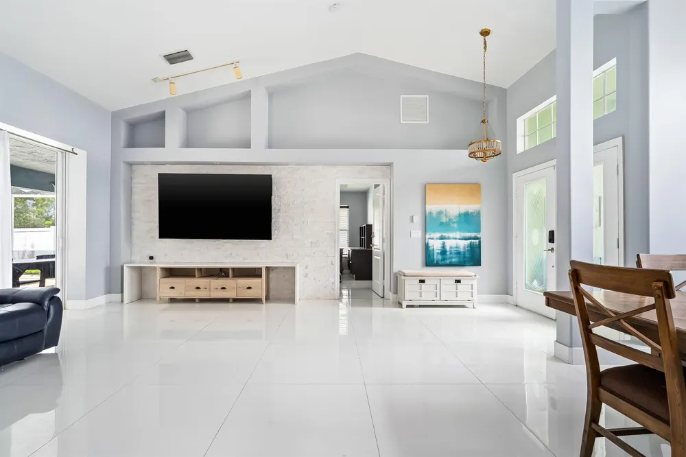 6715 NW PINSON COURT Port St. Lucie, FL 34983