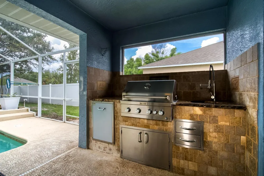 6715 NW PINSON COURT Port St. Lucie, FL 34983