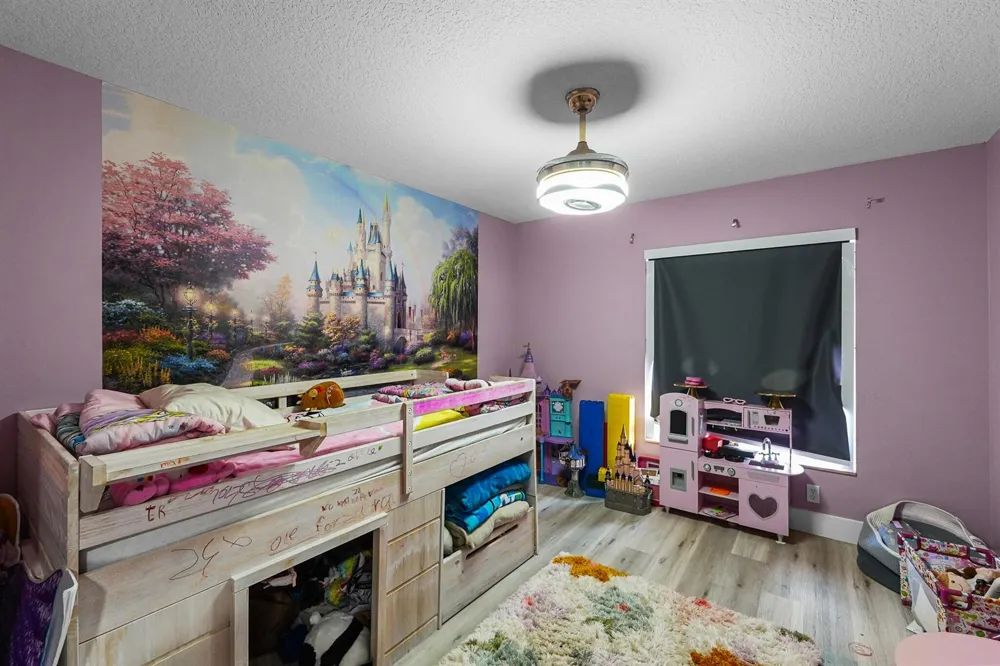 6119 Seminole Gardens Circle Riviera Beach, FL 33418