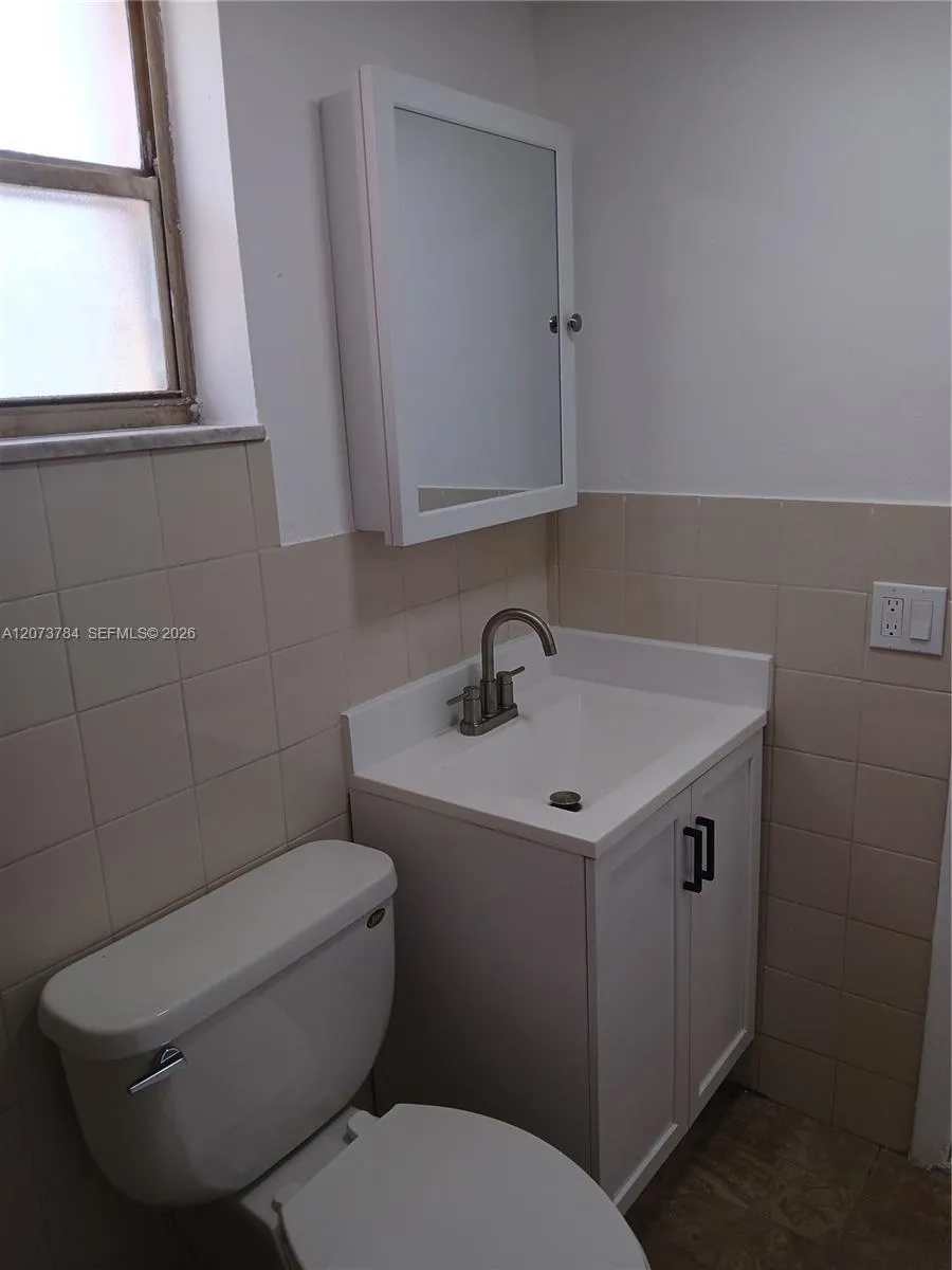 6200 W Flagler St #208 Miami, FL 33144