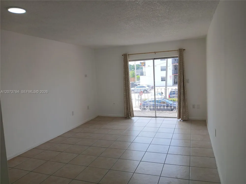 6200 W Flagler St #208 Miami, FL 33144