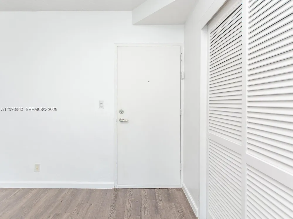 3000 S Ocean Dr #922 Hollywood, FL 33019