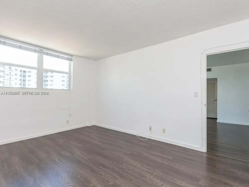 3000 S Ocean Dr #922 Hollywood, FL 33019