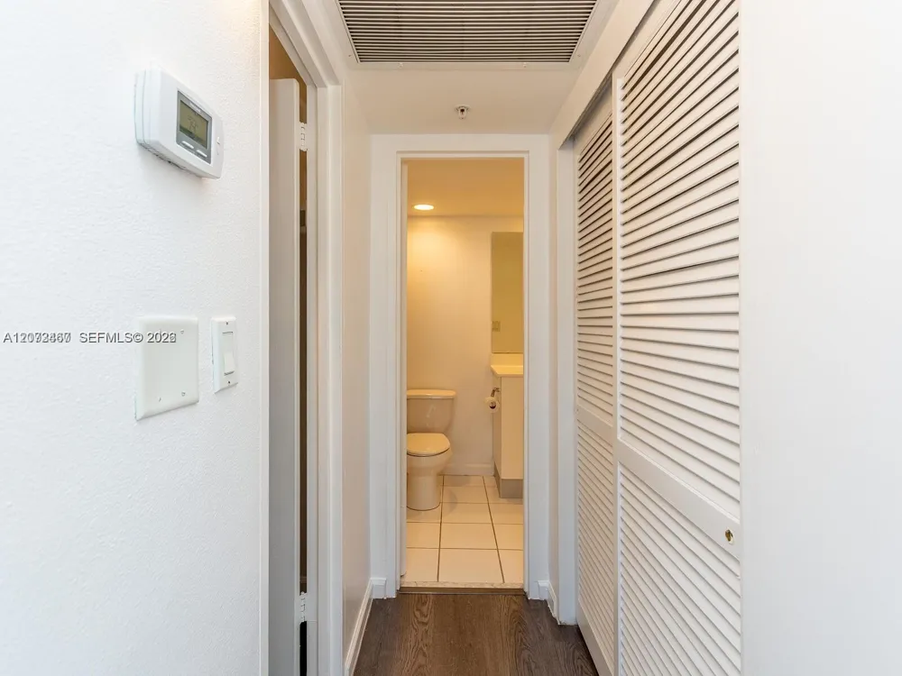 3000 S Ocean Dr #922 Hollywood, FL 33019
