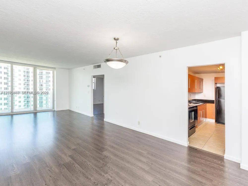 3000 S Ocean Dr #922 Hollywood, FL 33019