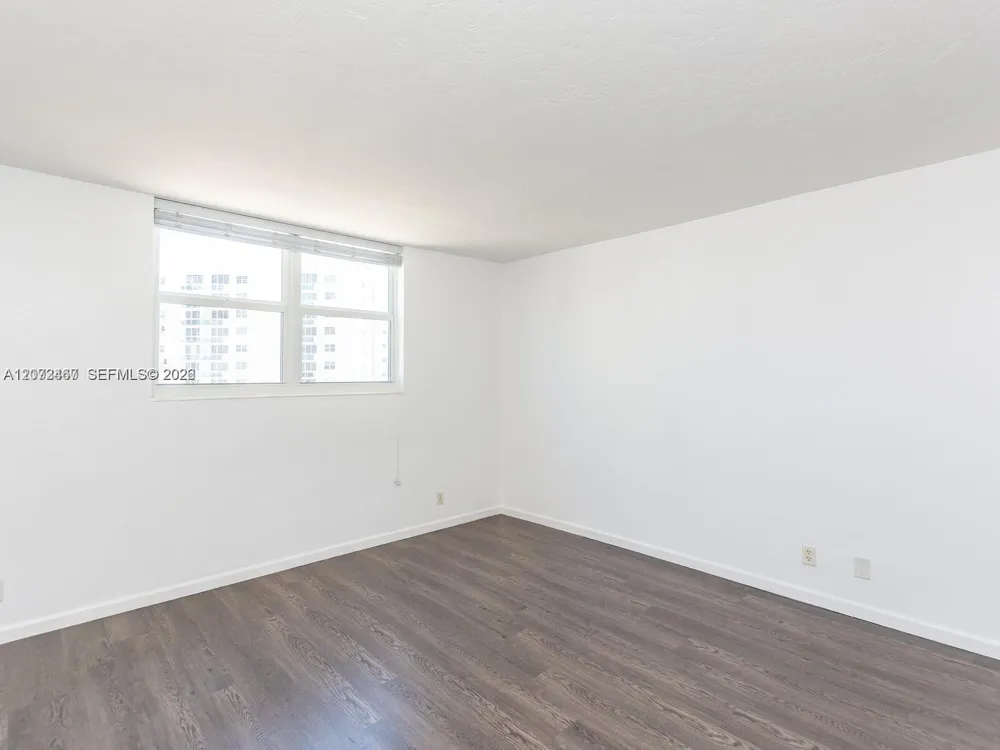 3000 S Ocean Dr #922 Hollywood, FL 33019