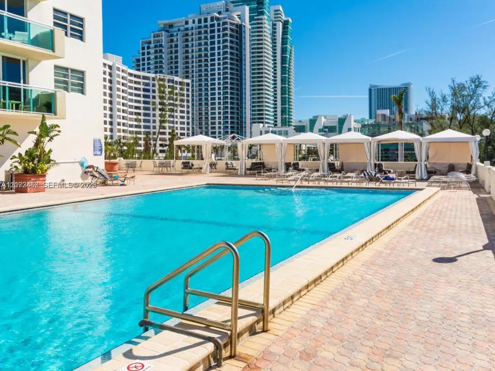 3000 S Ocean Dr #922 Hollywood, FL 33019