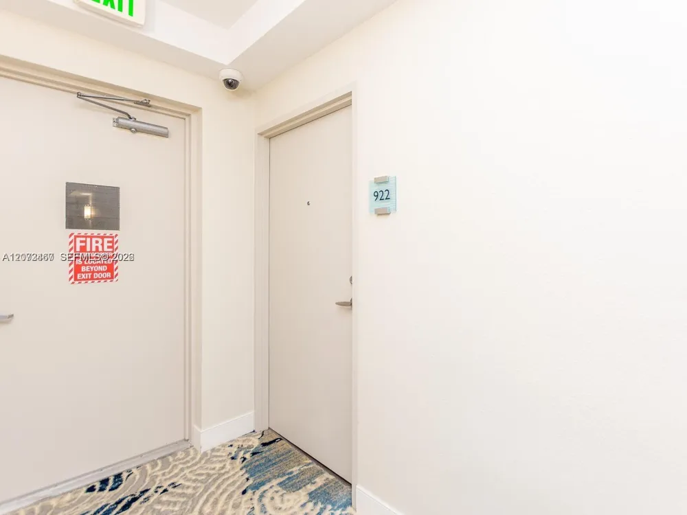 3000 S Ocean Dr #922 Hollywood, FL 33019