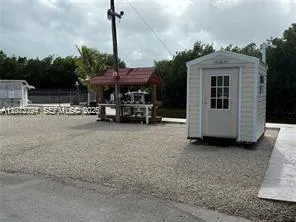 325 Calusa St Key Largo, FL 33037