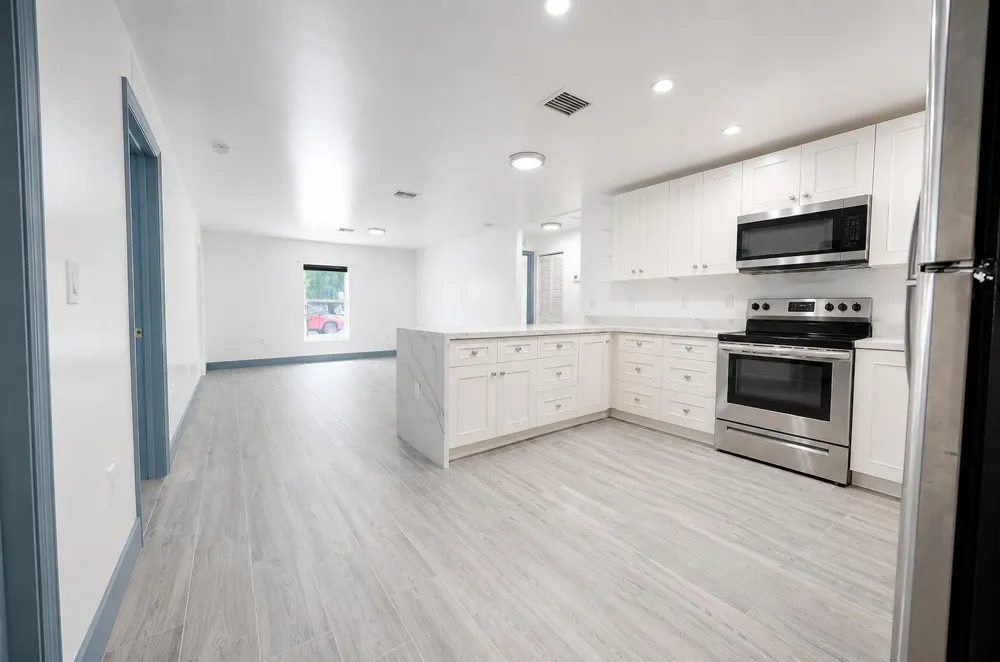 6234 NW 19th Court Miami, FL 33147