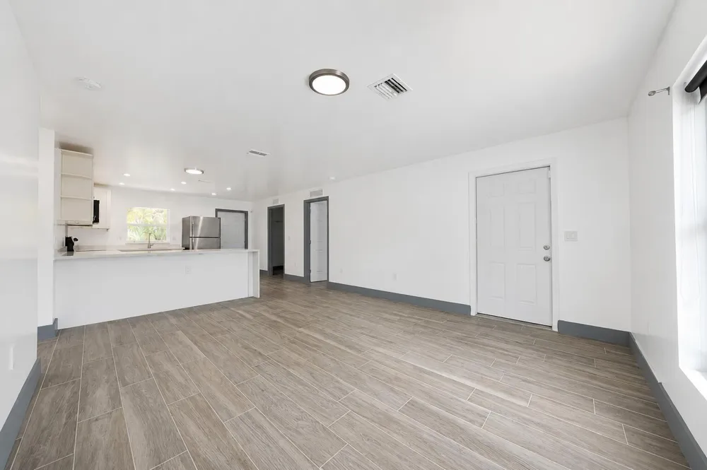 6234 NW 19th Court Miami, FL 33147