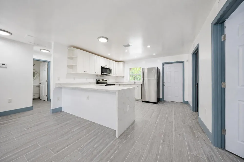 6234 NW 19th Court Miami, FL 33147