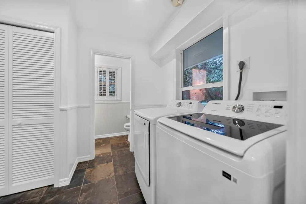 15 HERITAGE WAY Sewalls Point, FL 34996
