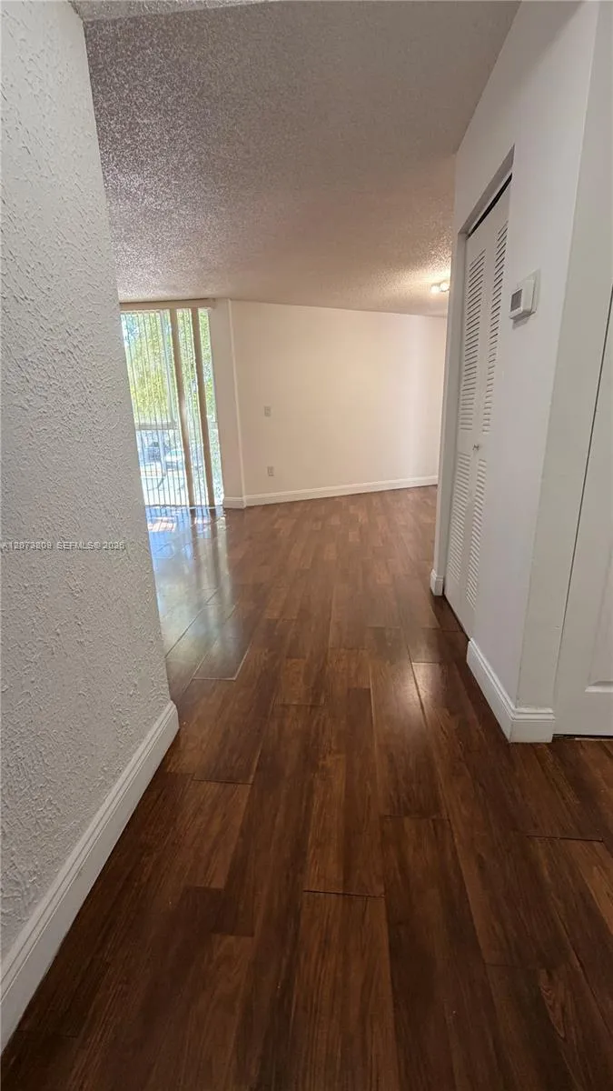 7075 NW 186th St #C208 Hialeah, FL 33015