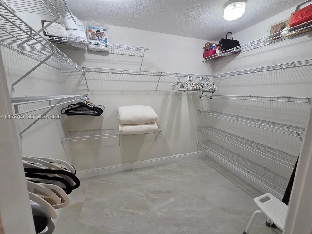 4900 Ocean Blvd #912 Lauderdale By The Sea, FL 33308