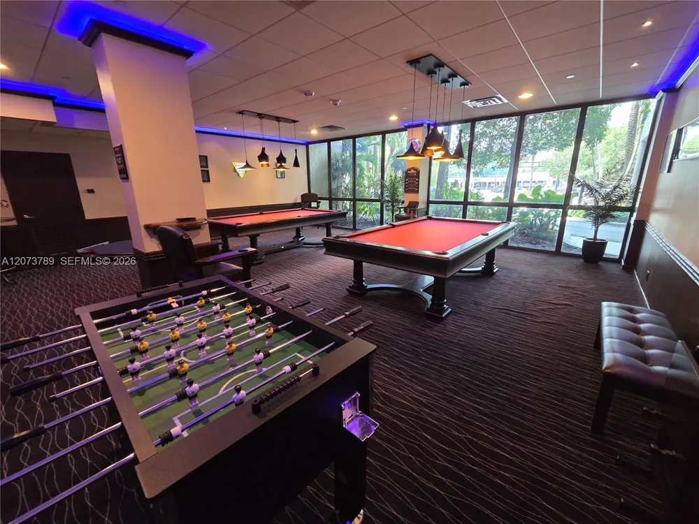 4900 Ocean Blvd #912 Lauderdale By The Sea, FL 33308