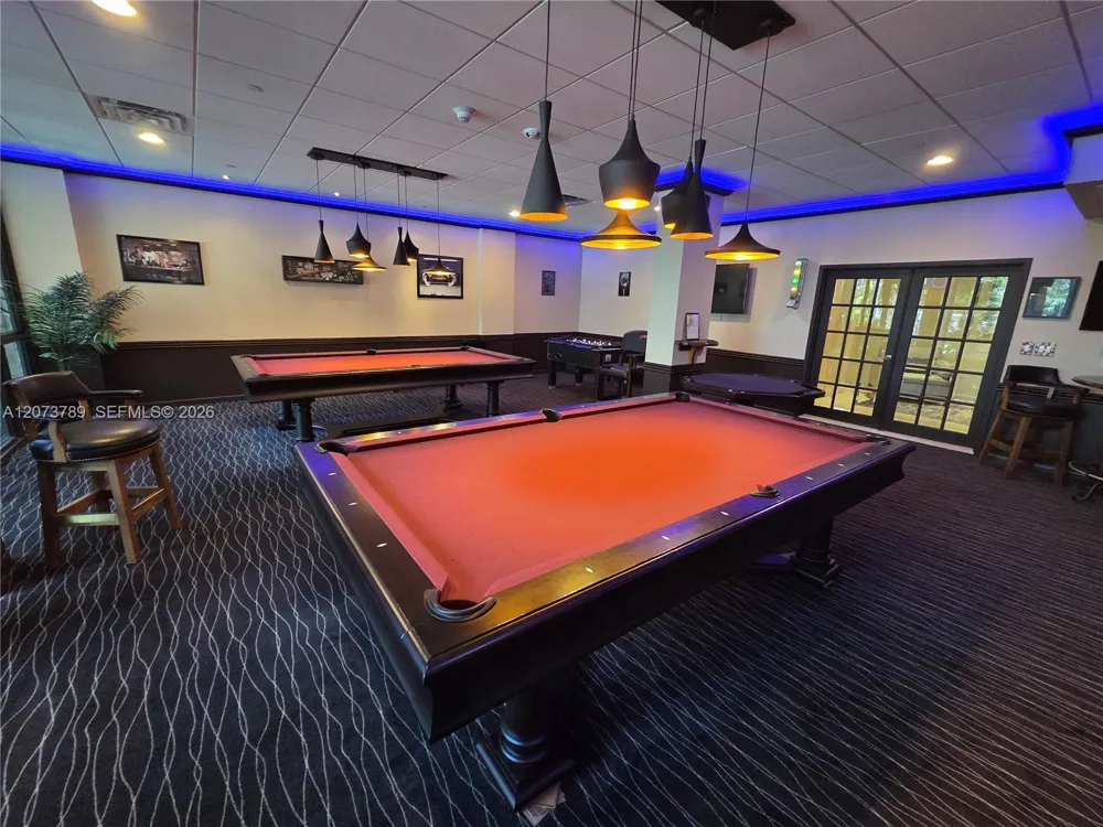 4900 Ocean Blvd #912 Lauderdale By The Sea, FL 33308