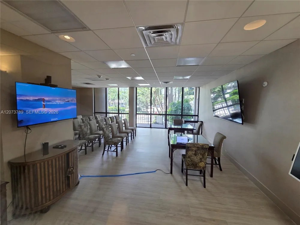4900 Ocean Blvd #912 Lauderdale By The Sea, FL 33308