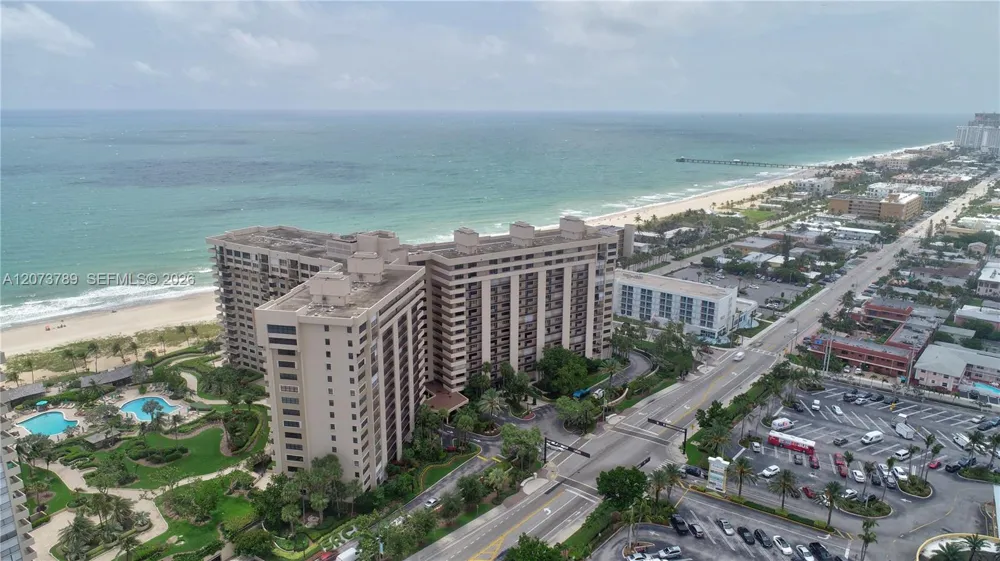 4900 Ocean Blvd #912 Lauderdale By The Sea, FL 33308