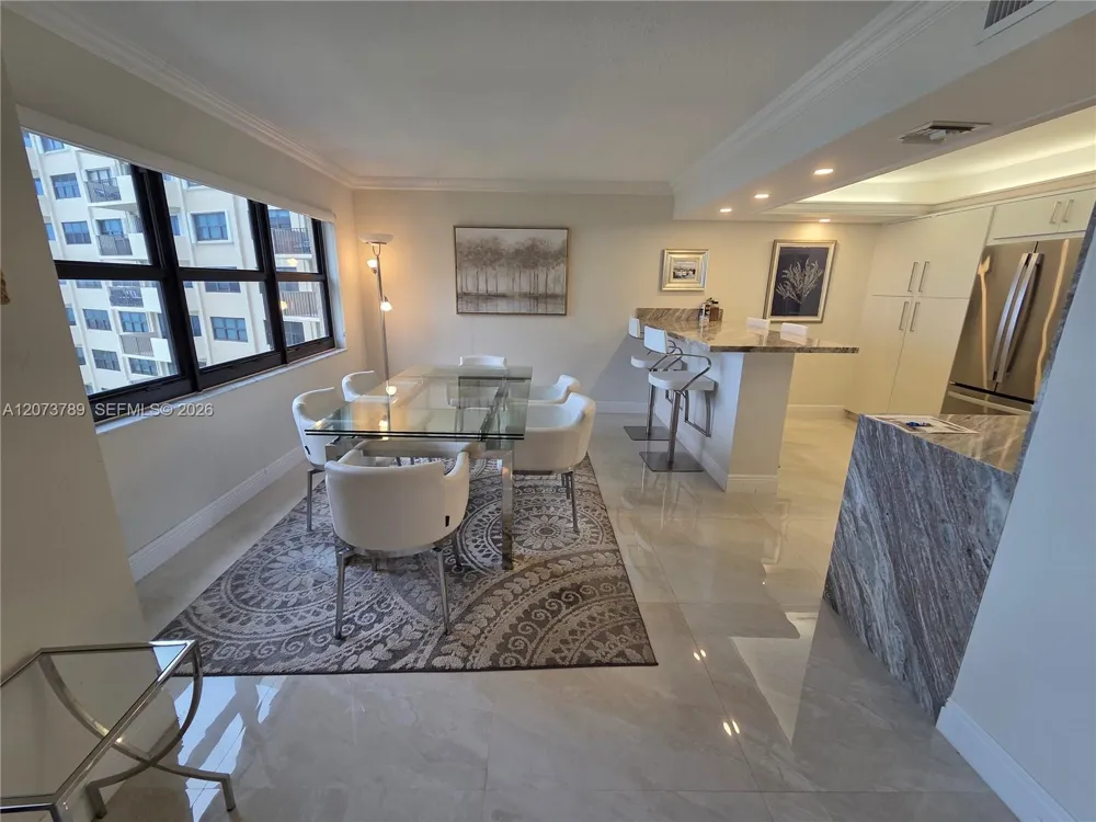 4900 Ocean Blvd #912 Lauderdale By The Sea, FL 33308