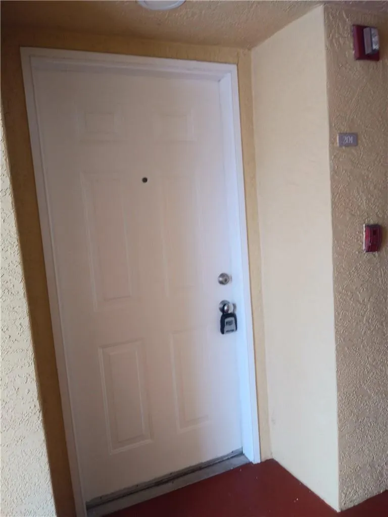 1341 SE 3rd Avenue #201 Dania Beach, FL 33004