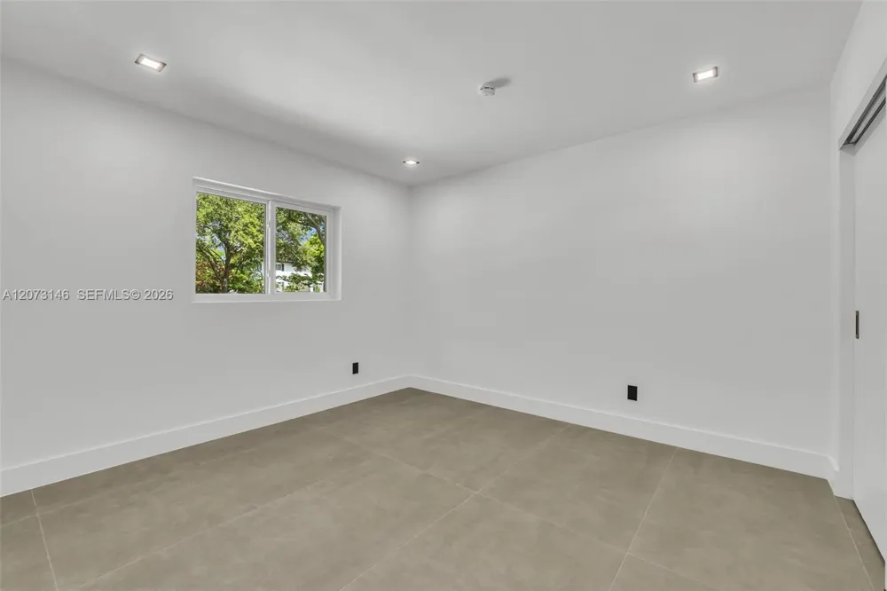15321 SW 82nd Ave Palmetto Bay, FL 33157