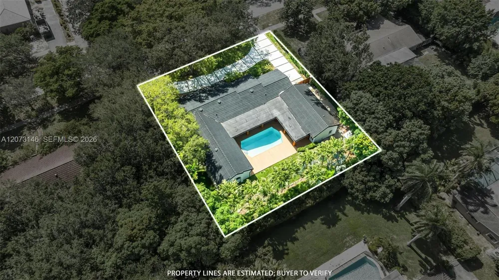 15321 SW 82nd Ave Palmetto Bay, FL 33157