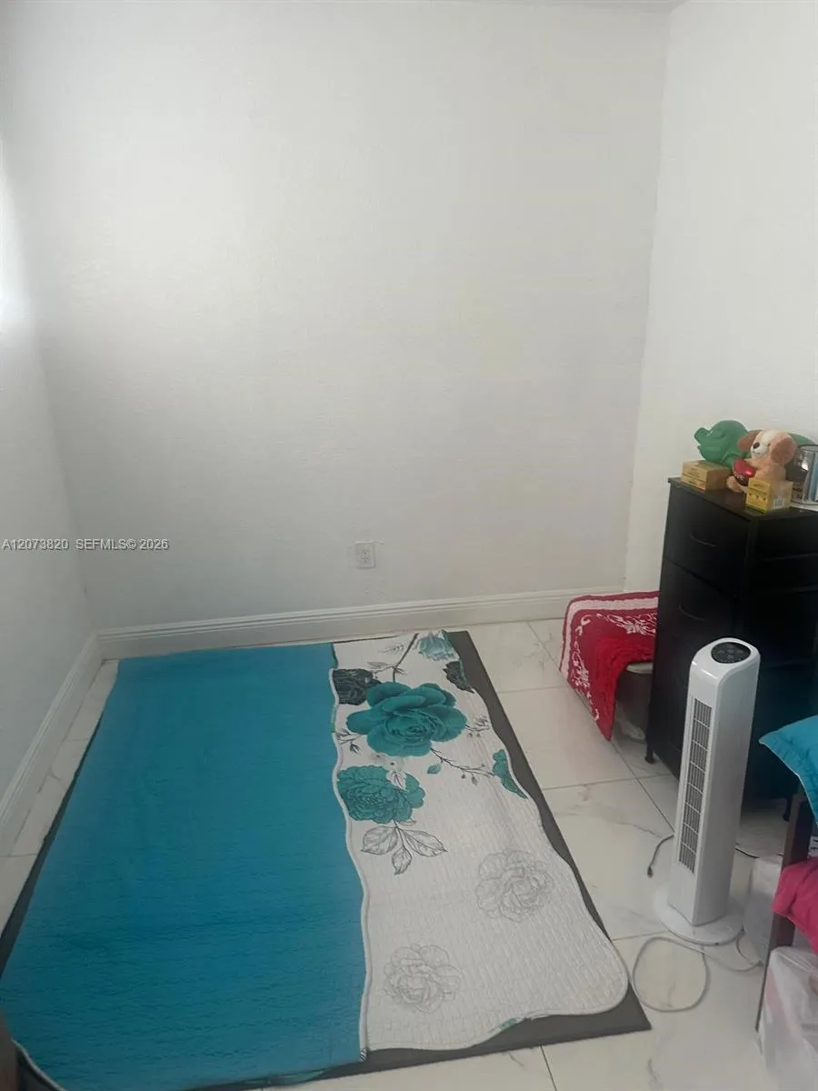864 NW 116th St Miami, FL 33168