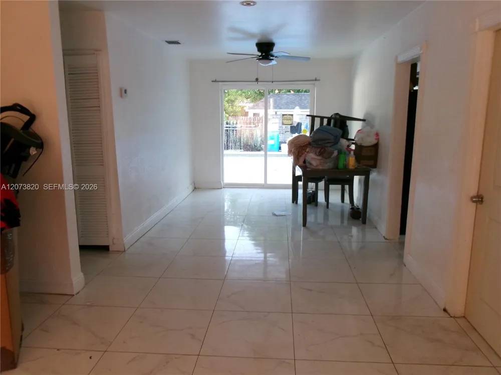 864 NW 116th St Miami, FL 33168