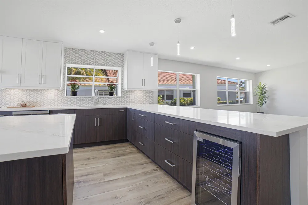 15305 SUMMER LAKE DRIVE Delray Beach, FL 33446