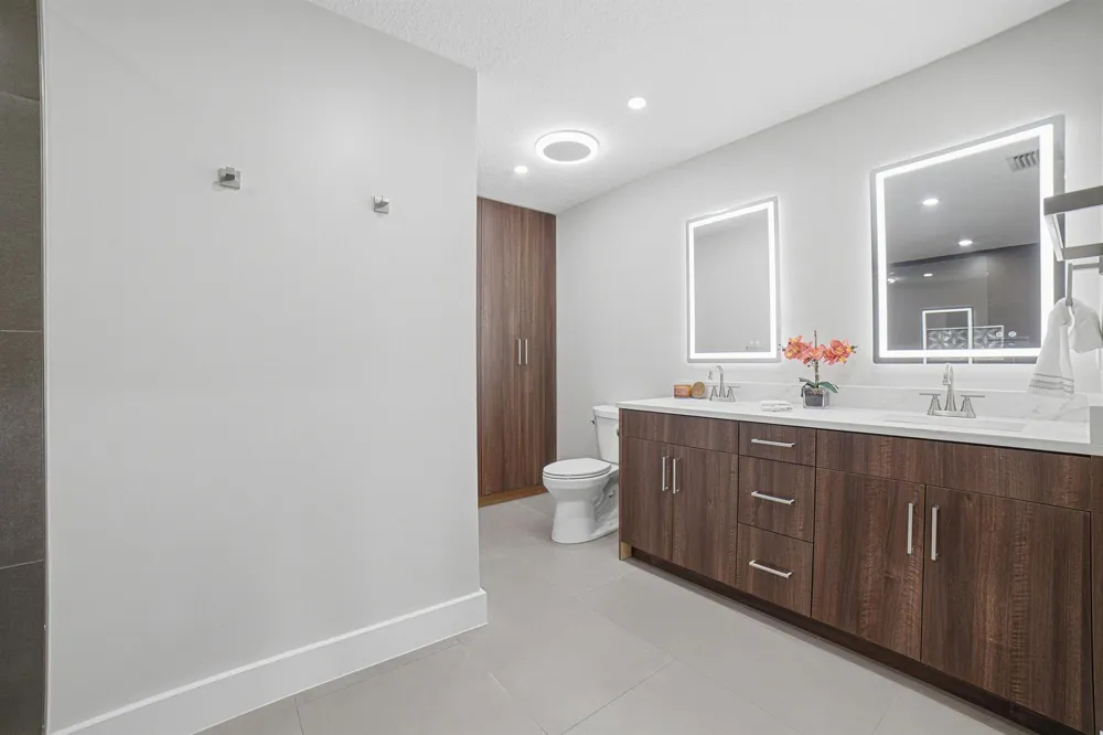 15305 SUMMER LAKE DRIVE Delray Beach, FL 33446