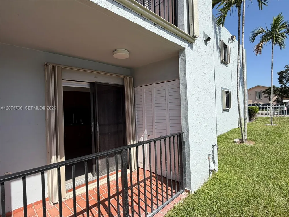 1360 W 41st St #103 Hialeah, FL 33012